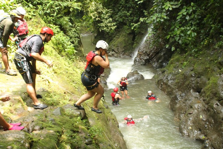 costa_rica_info_center