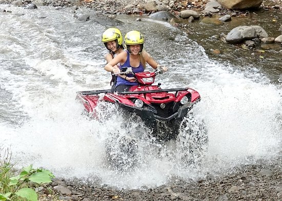 costa_rica_info_center