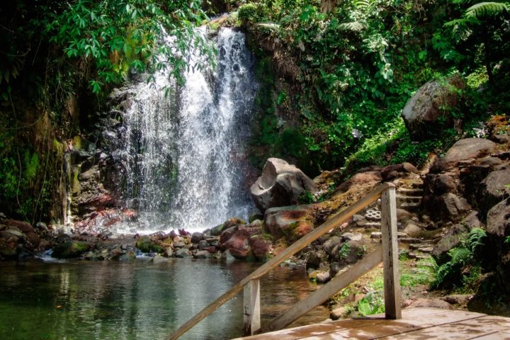 costa_rica_info_center